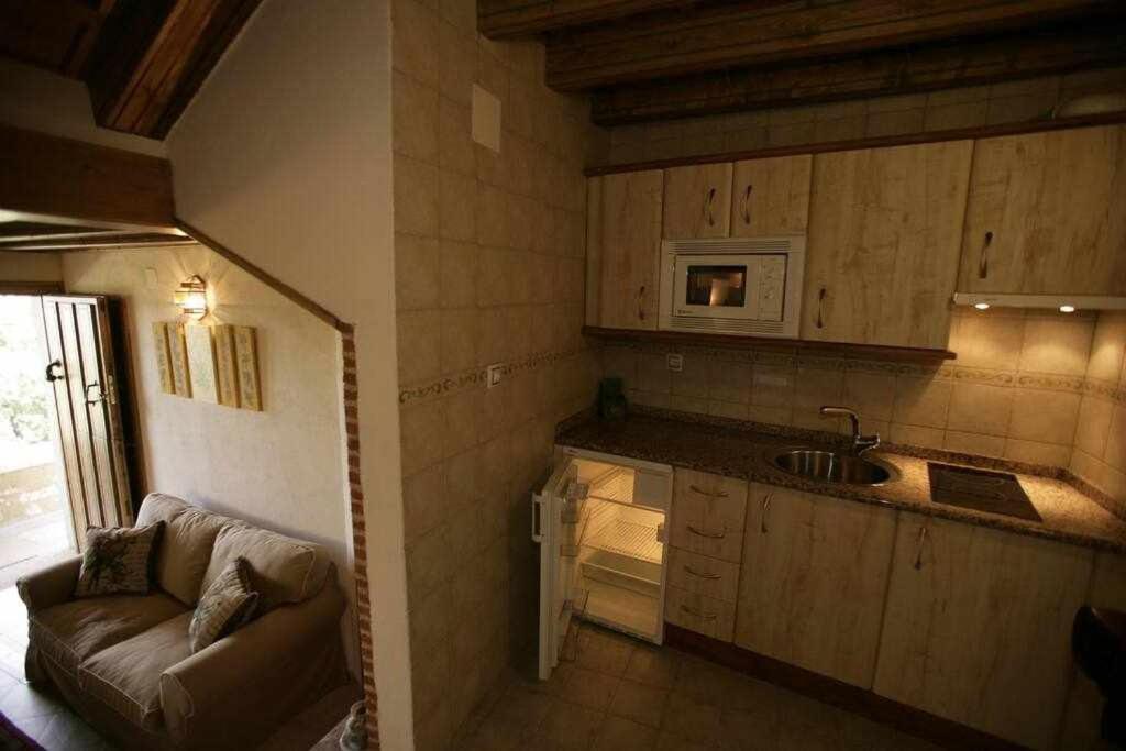Apartamento Rural El Pastor Es Un Estudio Con Gran Cabezas Bajas Exterior foto